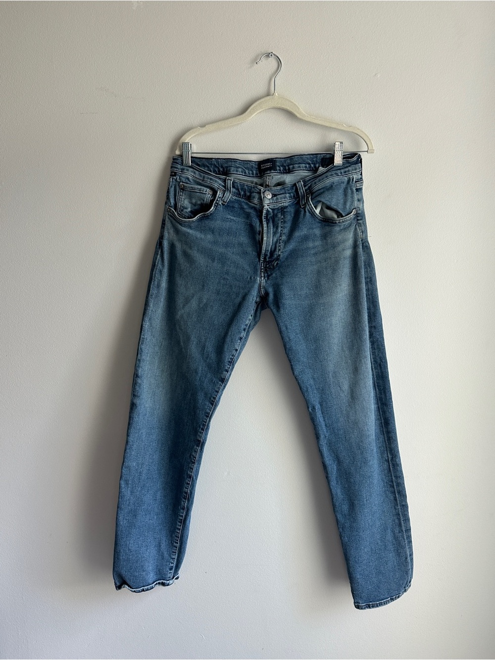 Citizens of Humanity Men's  Jeans Size 36 Straight Leg Medium Wash